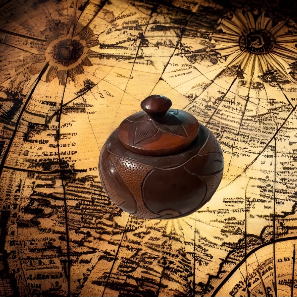 Wooden Trinket Jar (Vintage)